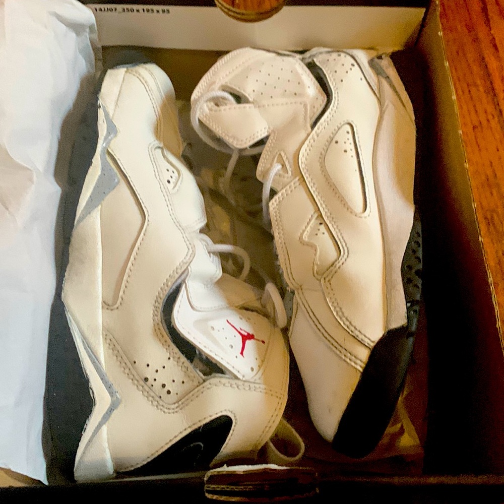 Jordan true flight